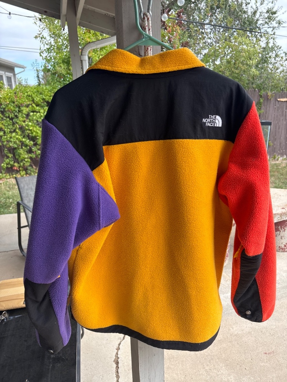 North Face Denali Jacket - Picture 2 of 3